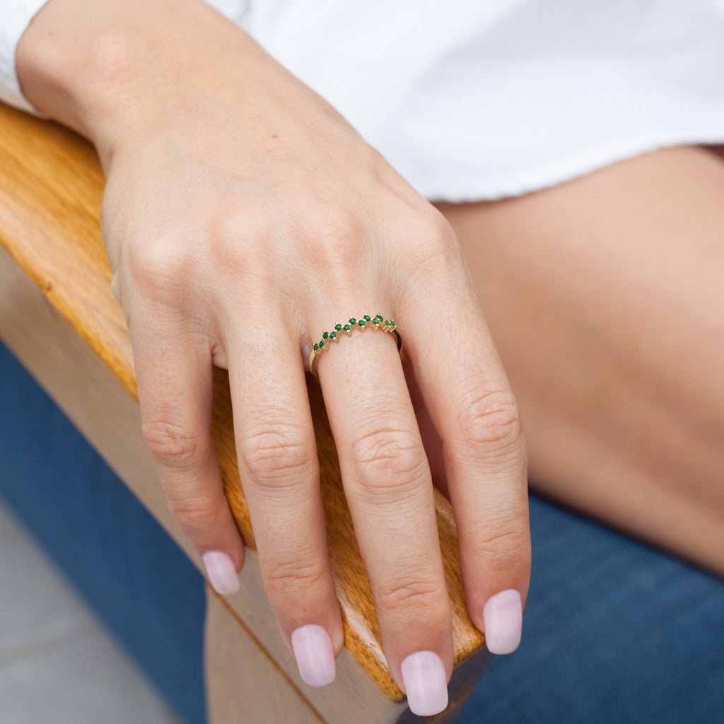 Zig-Zag Emerald Ring