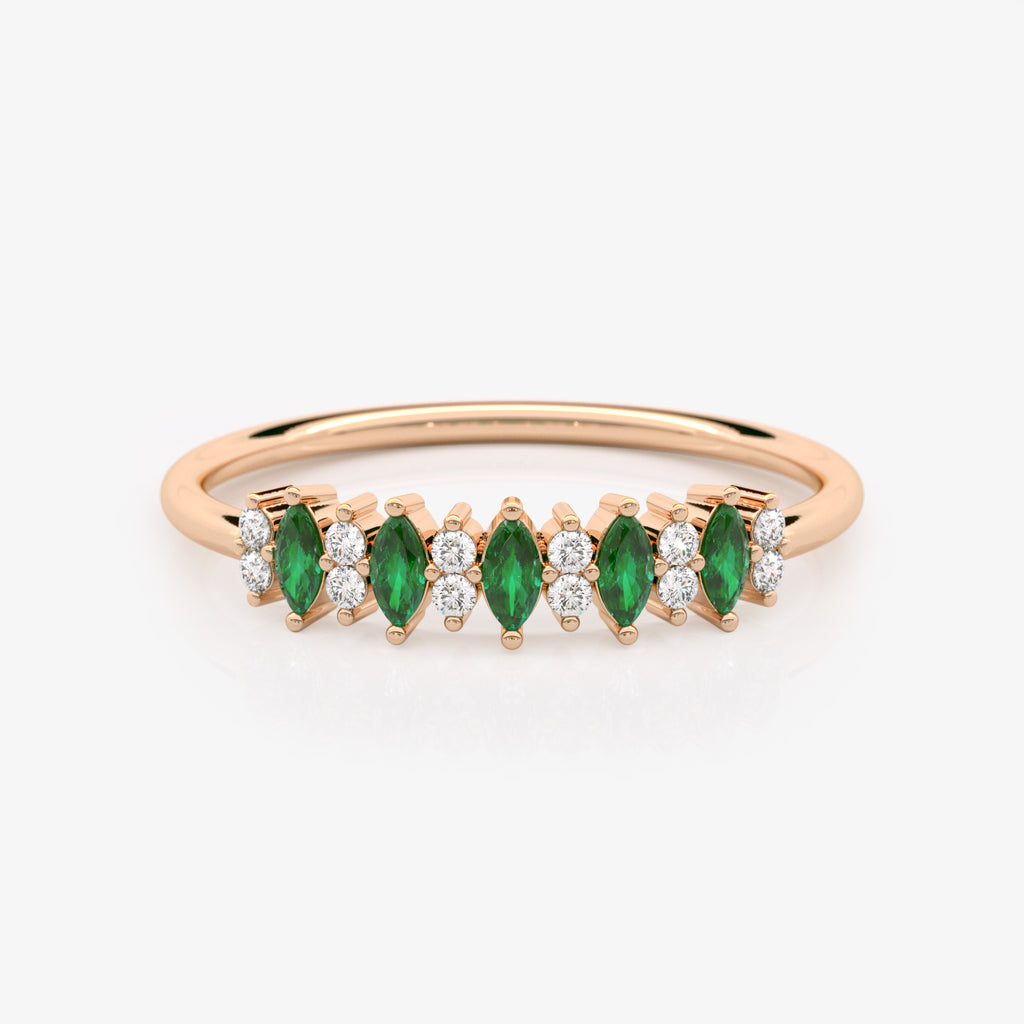 Statement Emerald Diamond Ring